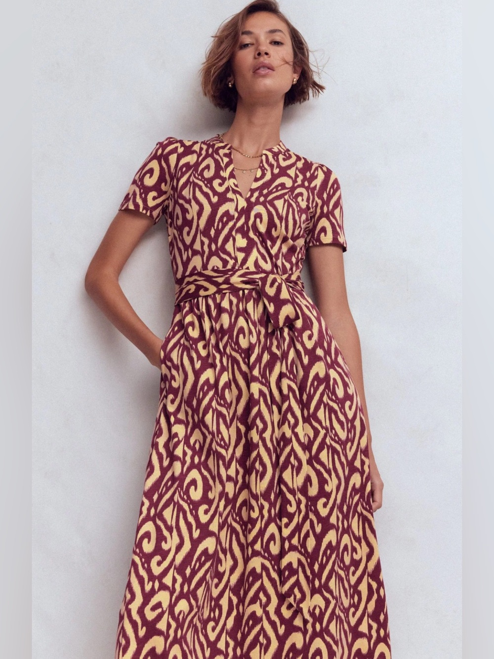 Boden Burgundy and Cream Short-Sleeve Midi Wrap Dress